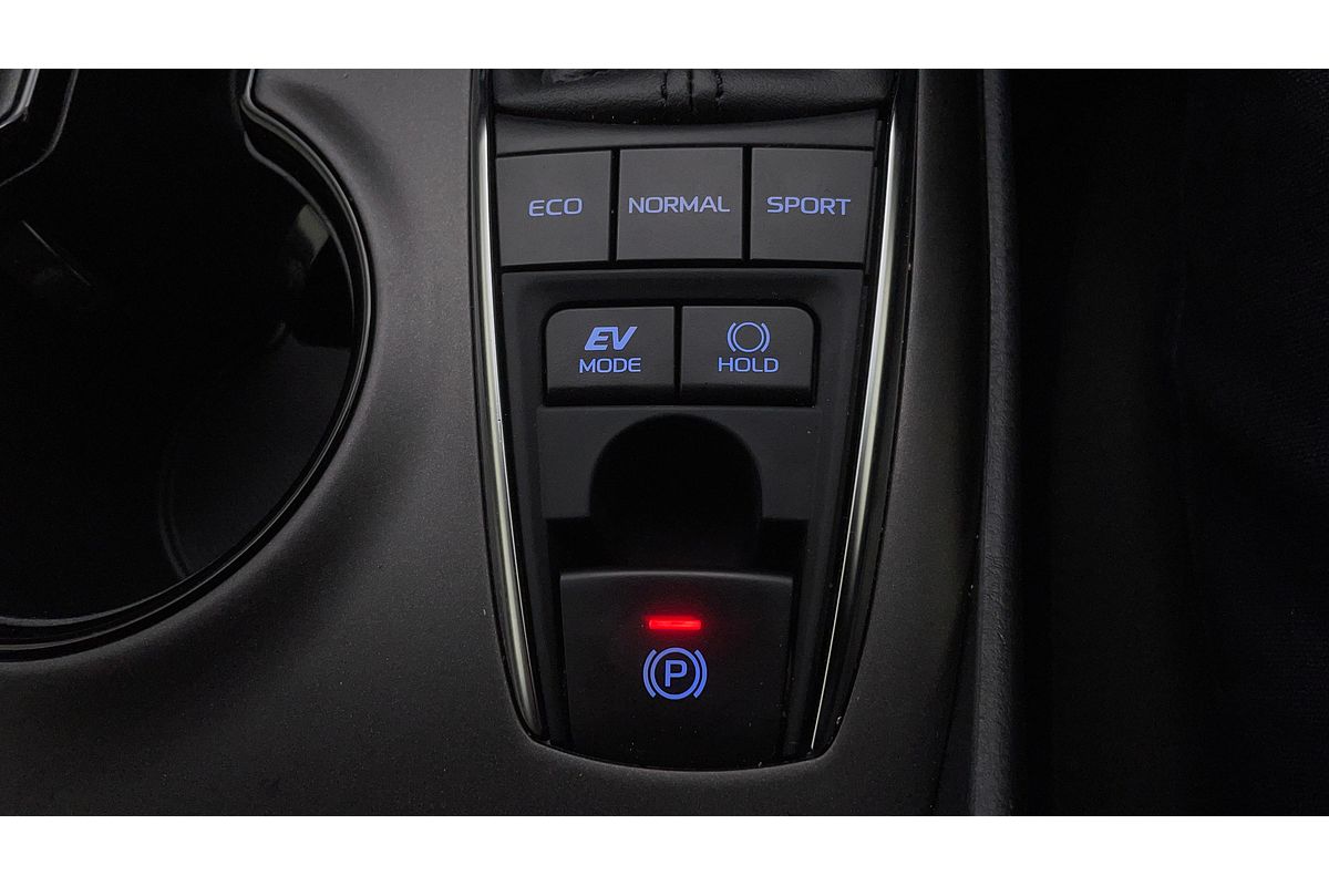 2024 Toyota Camry Ascent AXVH70R