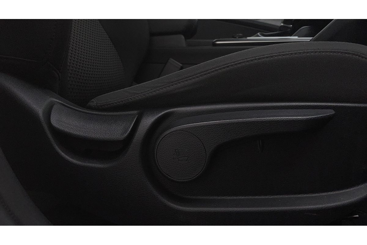 2022 Kia Sportage S NQ5