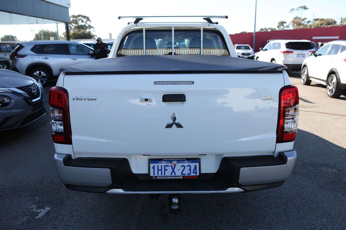 2021 Mitsubishi Triton GLX MR 4X4