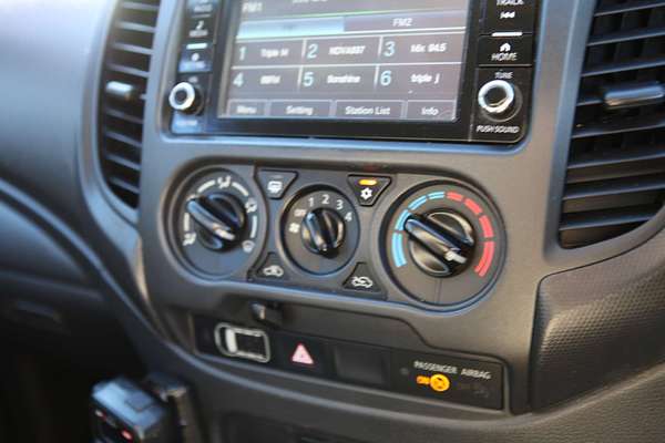 2021 Mitsubishi Triton GLX MR 4X4