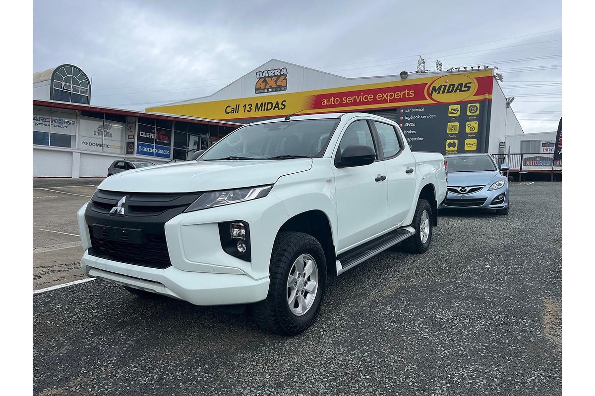 2019 Mitsubishi Triton GLX+ MR 4X4