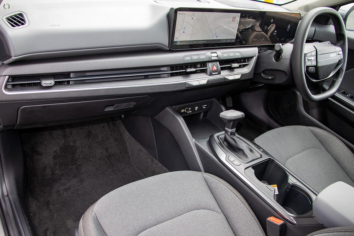 2025 Kia K4 Sport CL4m