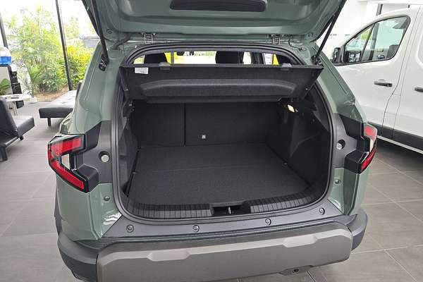 2025 Renault Duster Techno X1311