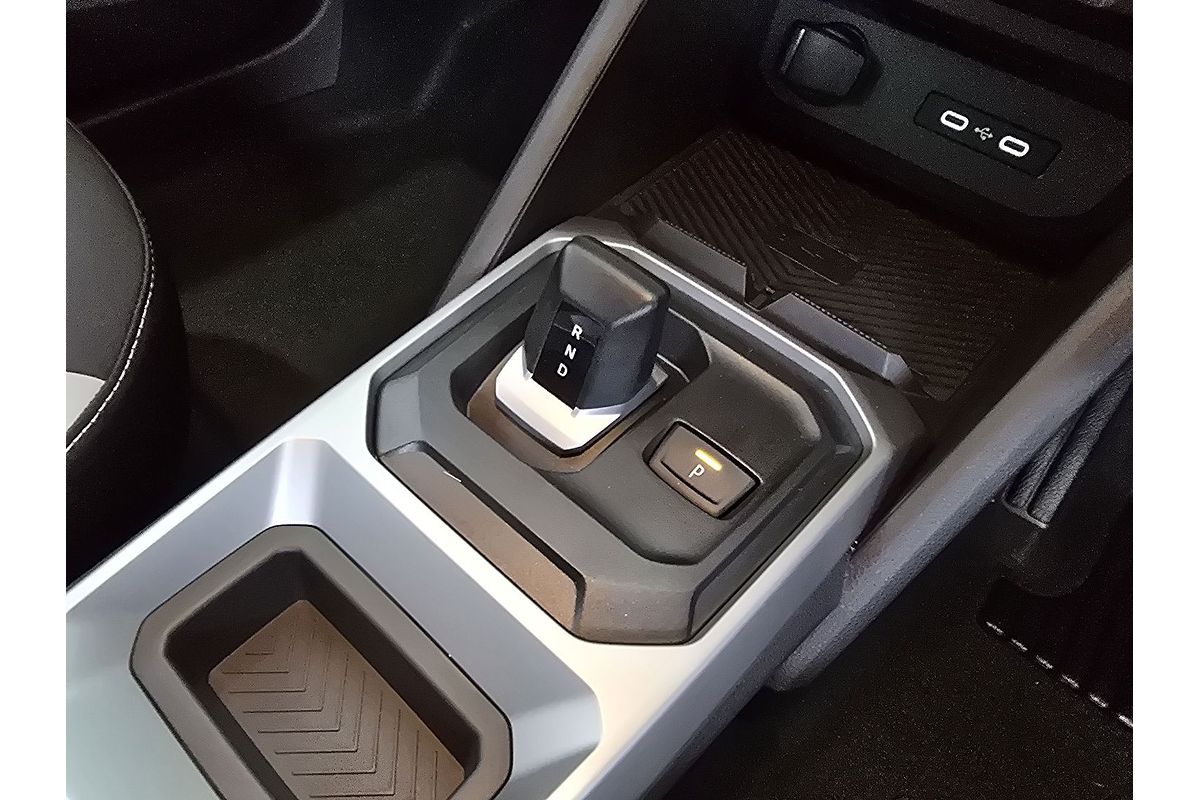 2025 Renault Duster Techno X1311