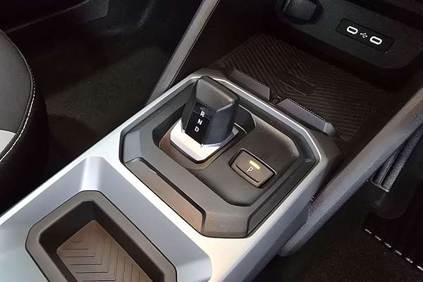 2025 Renault Duster Techno X1311