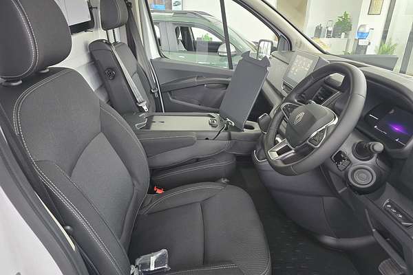 2024 Renault Trafic Premium X82 LWB