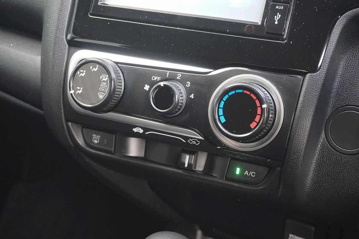 2018 Honda Jazz VTi GF