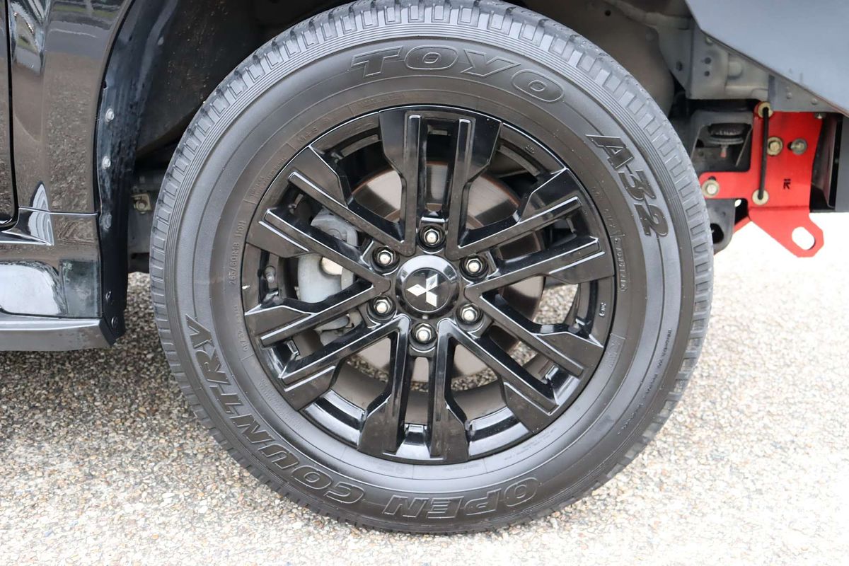 2022 Mitsubishi Pajero Sport GSR QF