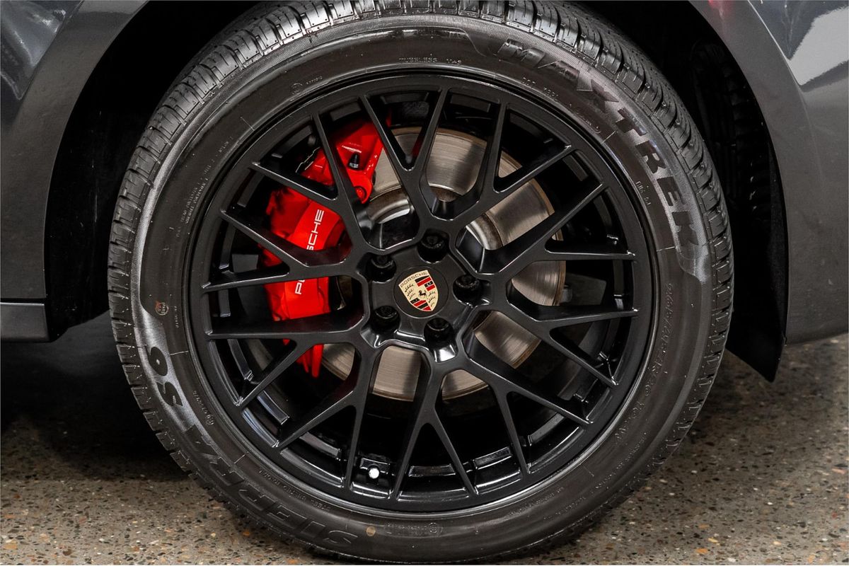 2016 Porsche Macan GTS 95B
