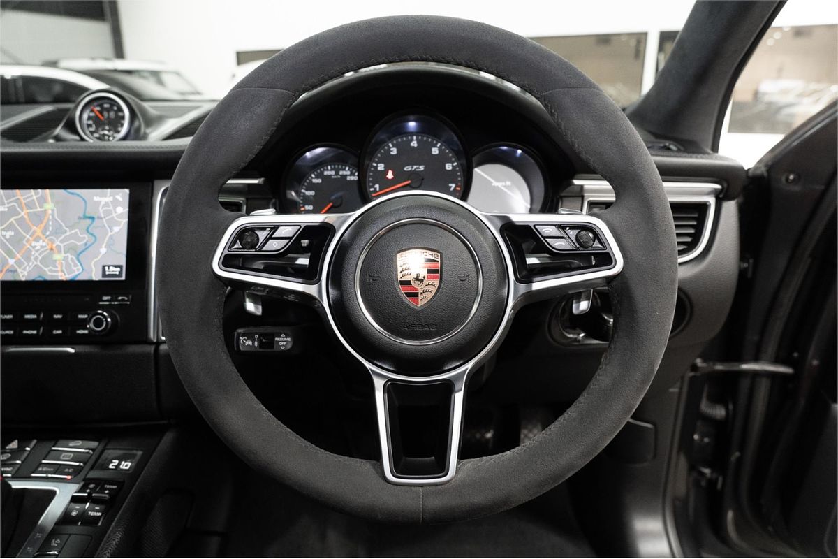 2016 Porsche Macan GTS 95B