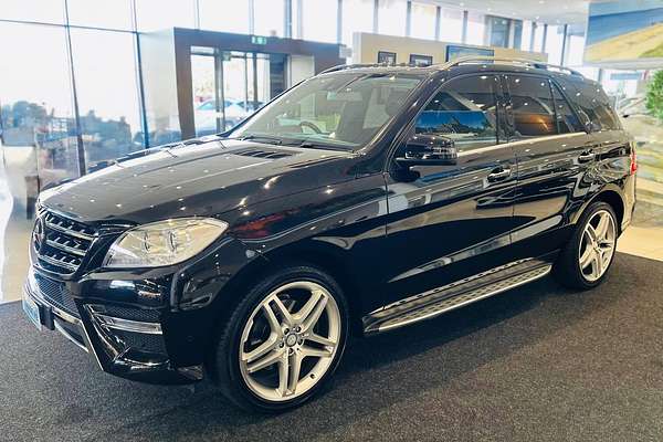2015 Mercedes-Benz M-Class ML250 BlueTEC W166