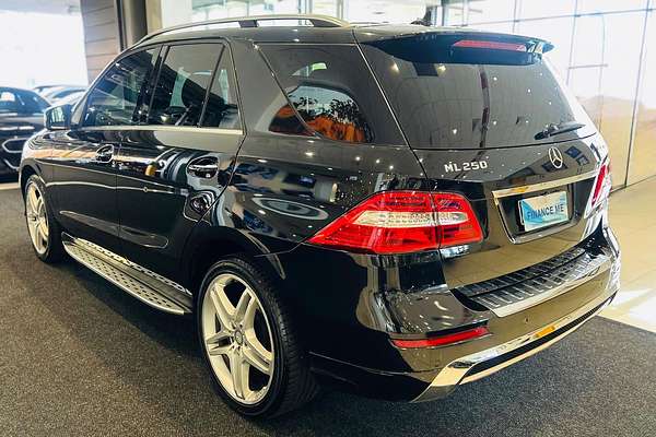 2015 Mercedes-Benz M-Class ML250 BlueTEC W166