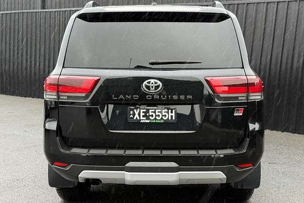 2024 Toyota Landcruiser GR Sport FJA300R
