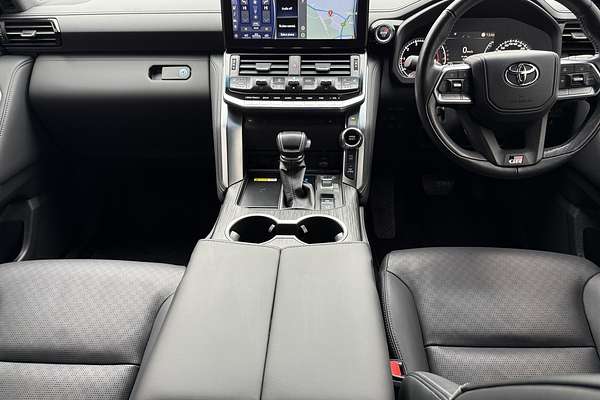 2024 Toyota Landcruiser GR Sport FJA300R