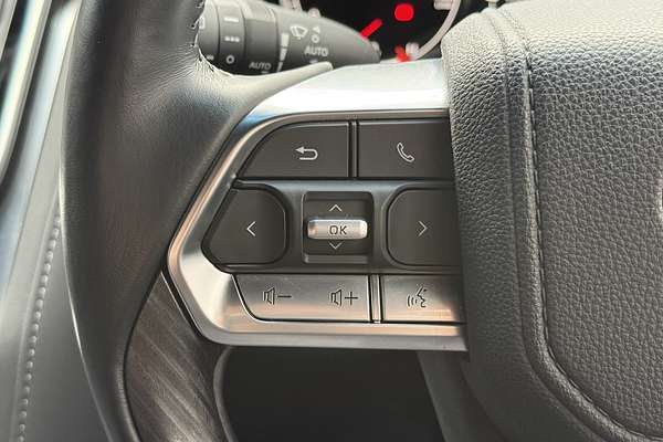 2024 Toyota Landcruiser GR Sport FJA300R