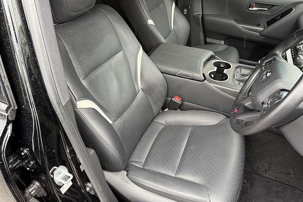 2024 Toyota Landcruiser GR Sport FJA300R