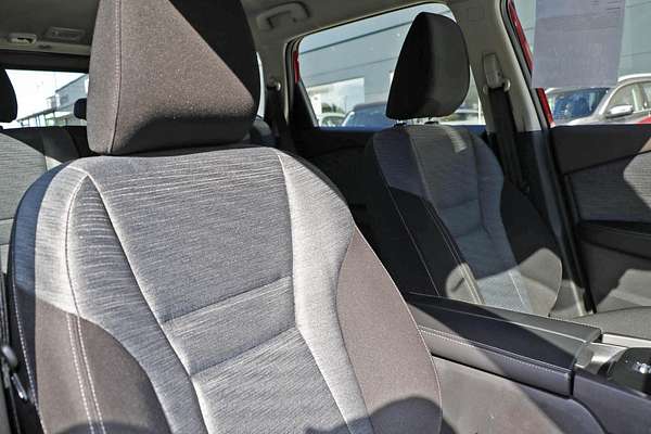 2025 Nissan X-TRAIL ST T33