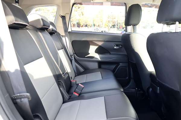 2017 Mitsubishi Outlander LS ZL