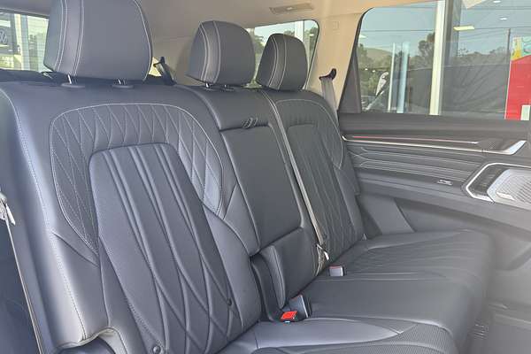 2025 LDV D90 Executive SV9A