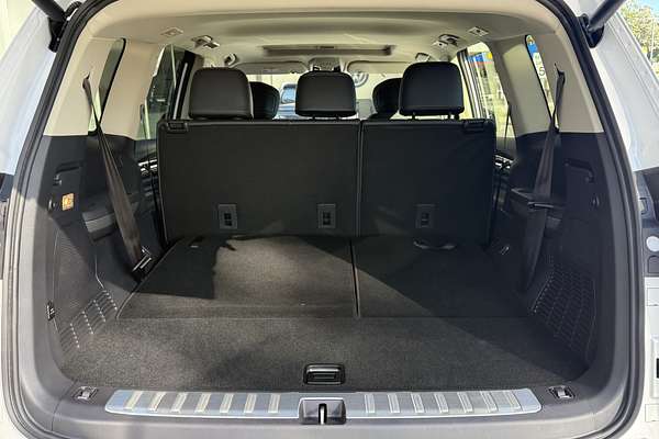 2025 LDV D90 Executive SV9A