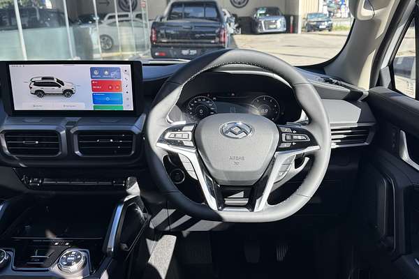 2025 LDV D90 Executive SV9A