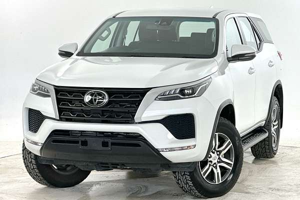2023 Toyota Fortuner GX GUN156R