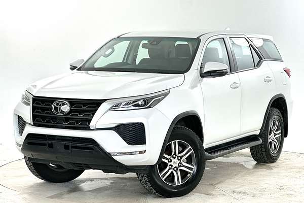 2023 Toyota Fortuner GX GUN156R
