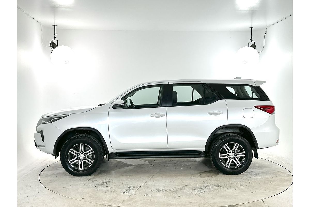 2023 Toyota Fortuner GX GUN156R