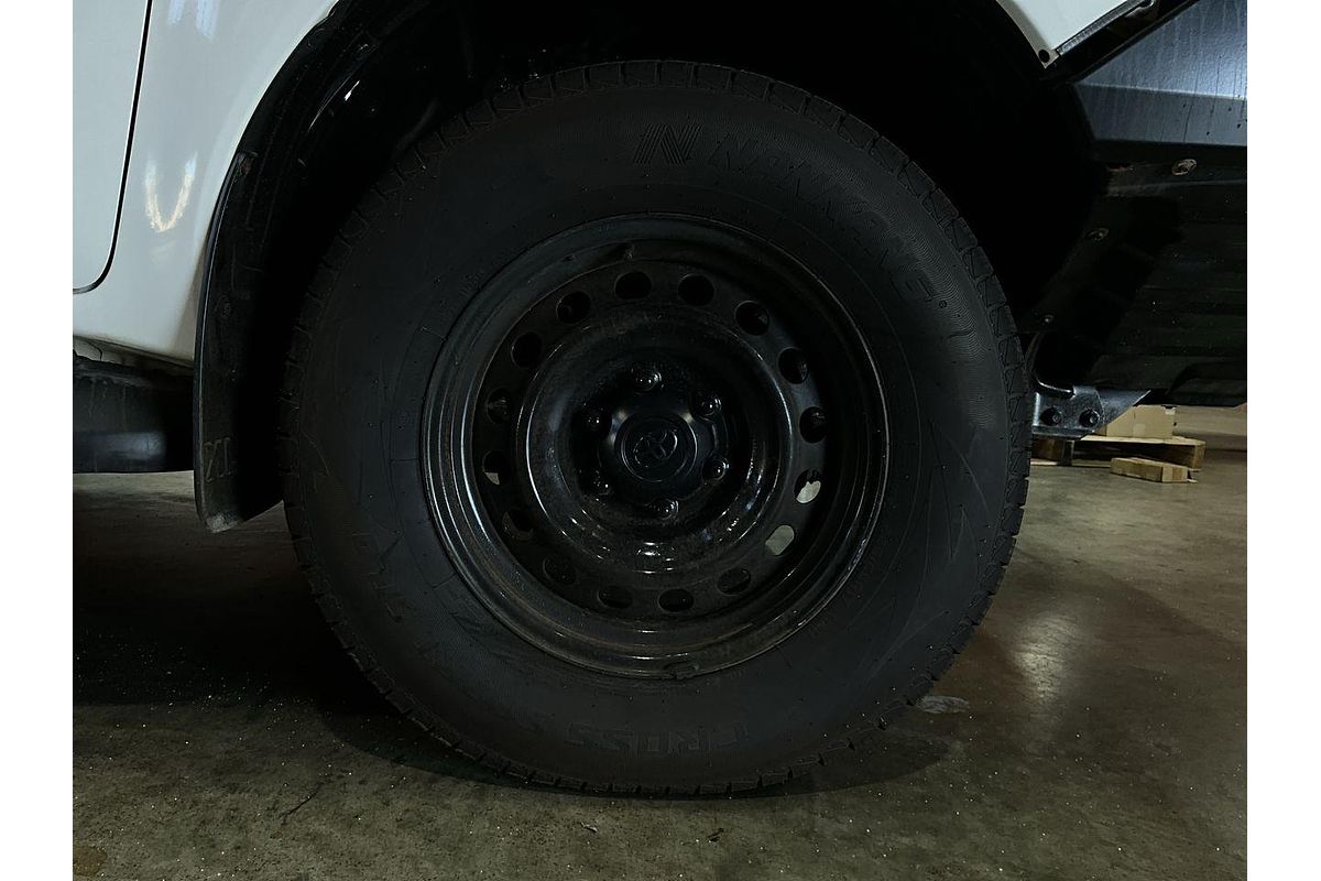 2020 Toyota Hilux SR GUN126R 4X4