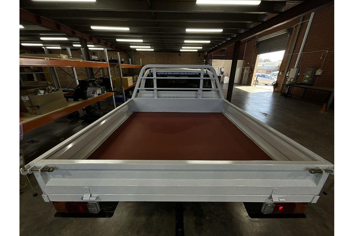 2020 Toyota Hilux SR GUN126R 4X4