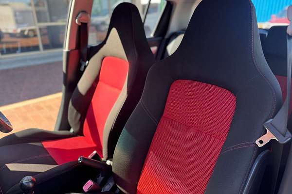 2009 Suzuki Swift Sport RS416