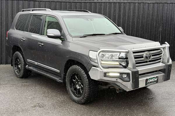 2017 Toyota Landcruiser Sahara VDJ200R