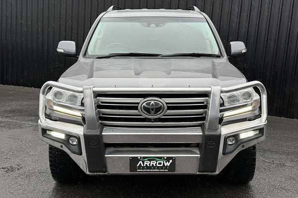 2017 Toyota Landcruiser Sahara VDJ200R
