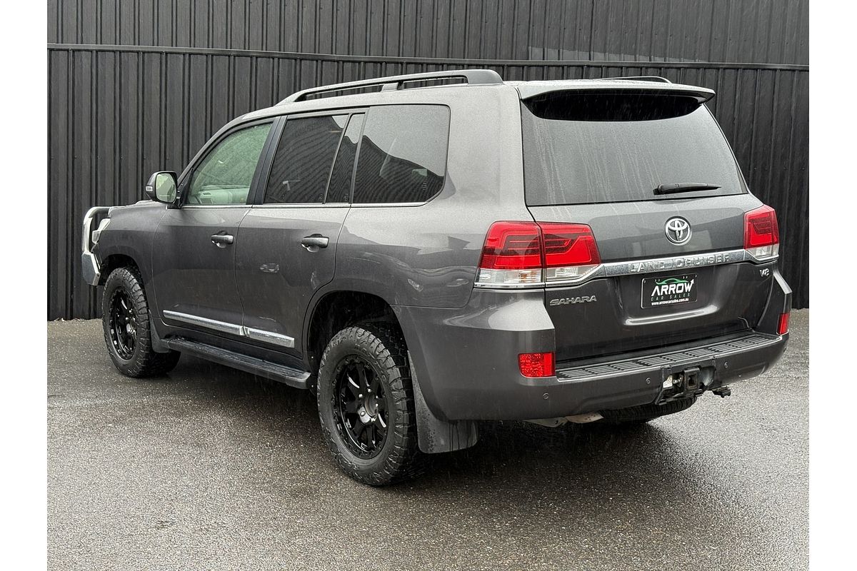 2017 Toyota Landcruiser Sahara VDJ200R