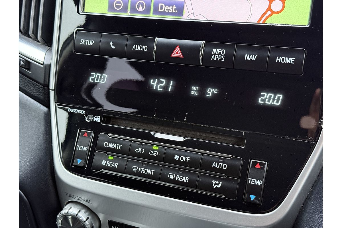 2017 Toyota Landcruiser Sahara VDJ200R