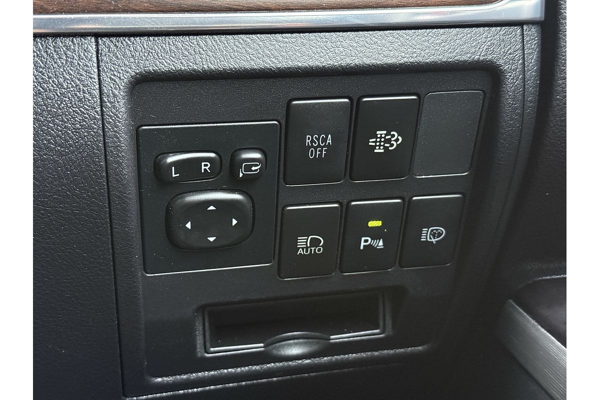 2017 Toyota Landcruiser Sahara VDJ200R