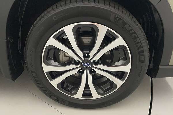 2021 Subaru Forester 2.5i Premium S5
