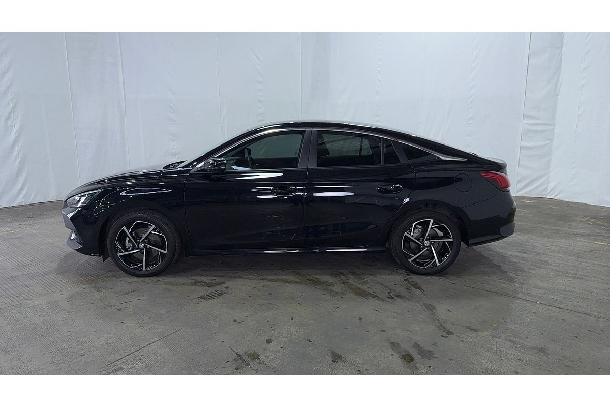 2023 MG MG5 Essence