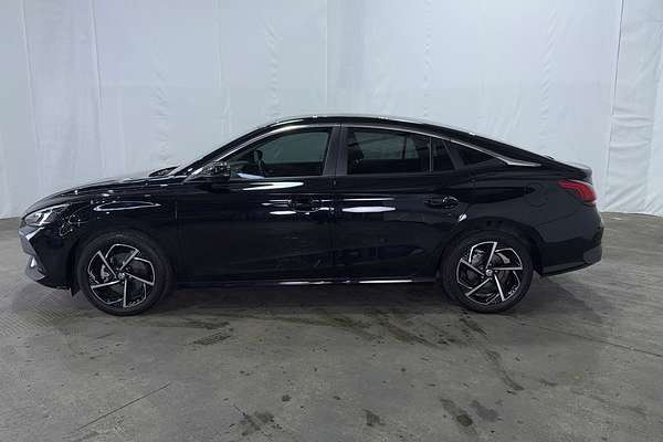 2023 MG MG5 Essence