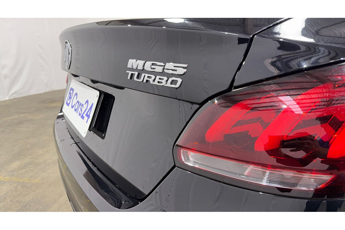 2023 MG MG5 Essence
