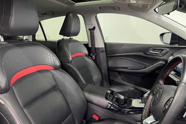 2023 MG MG5 Essence