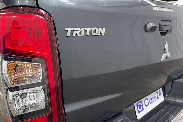 2020 Mitsubishi Triton GLX ADAS MR 4X4