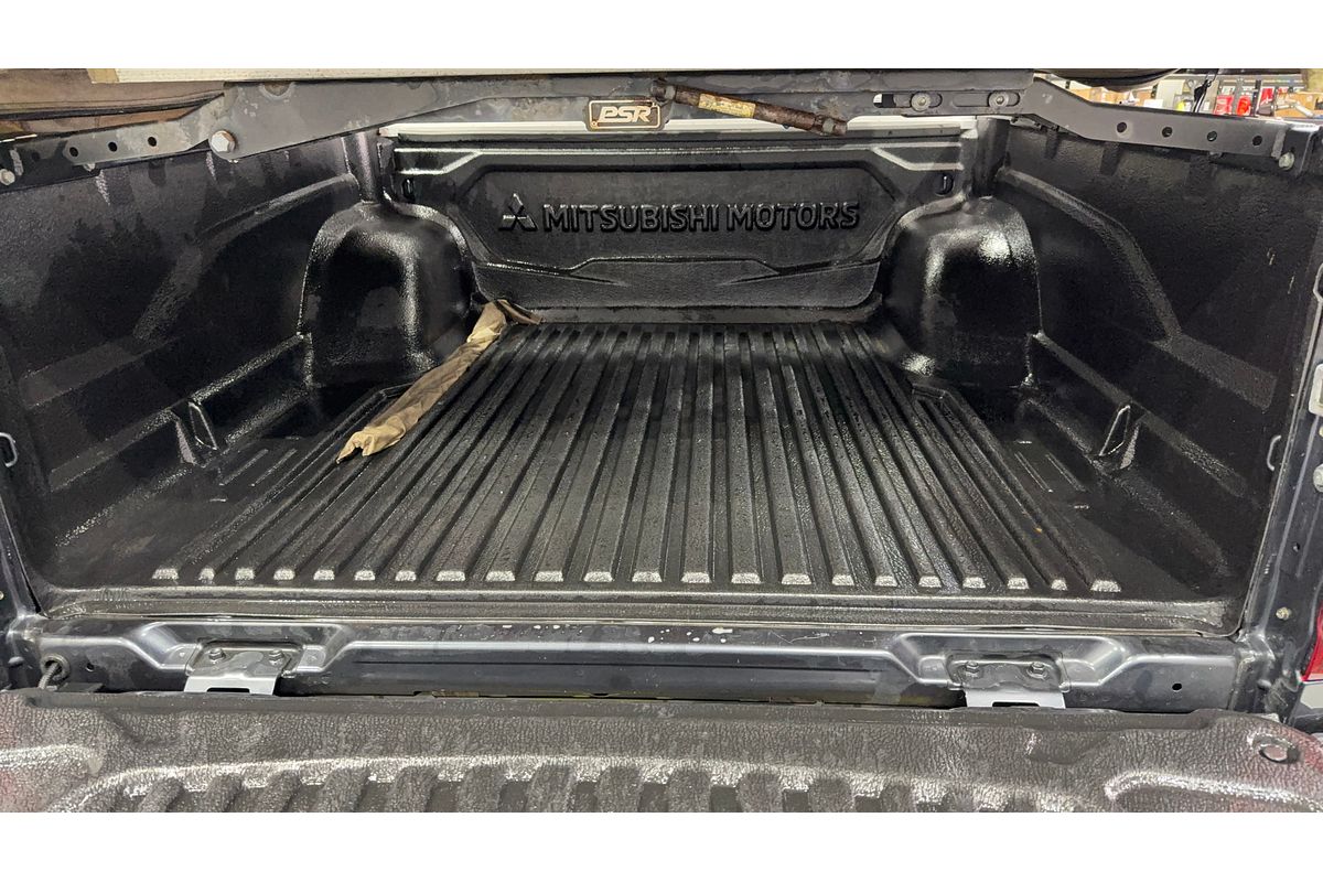 2020 Mitsubishi Triton GLX ADAS MR 4X4