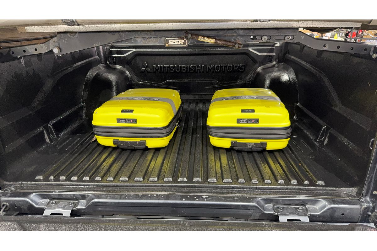 2020 Mitsubishi Triton GLX ADAS MR 4X4