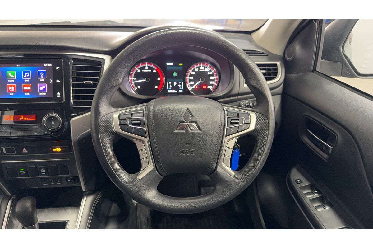 2020 Mitsubishi Triton GLX ADAS MR 4X4
