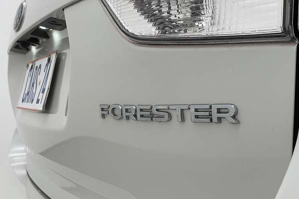 2019 Subaru Forester 2.5i Premium S5
