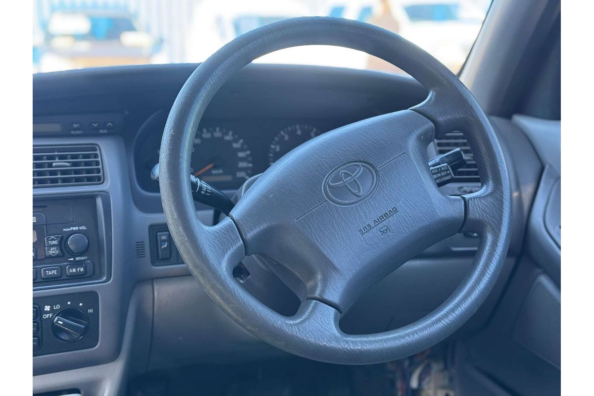 2002 Toyota Avalon Conquest MCX10R Mark II