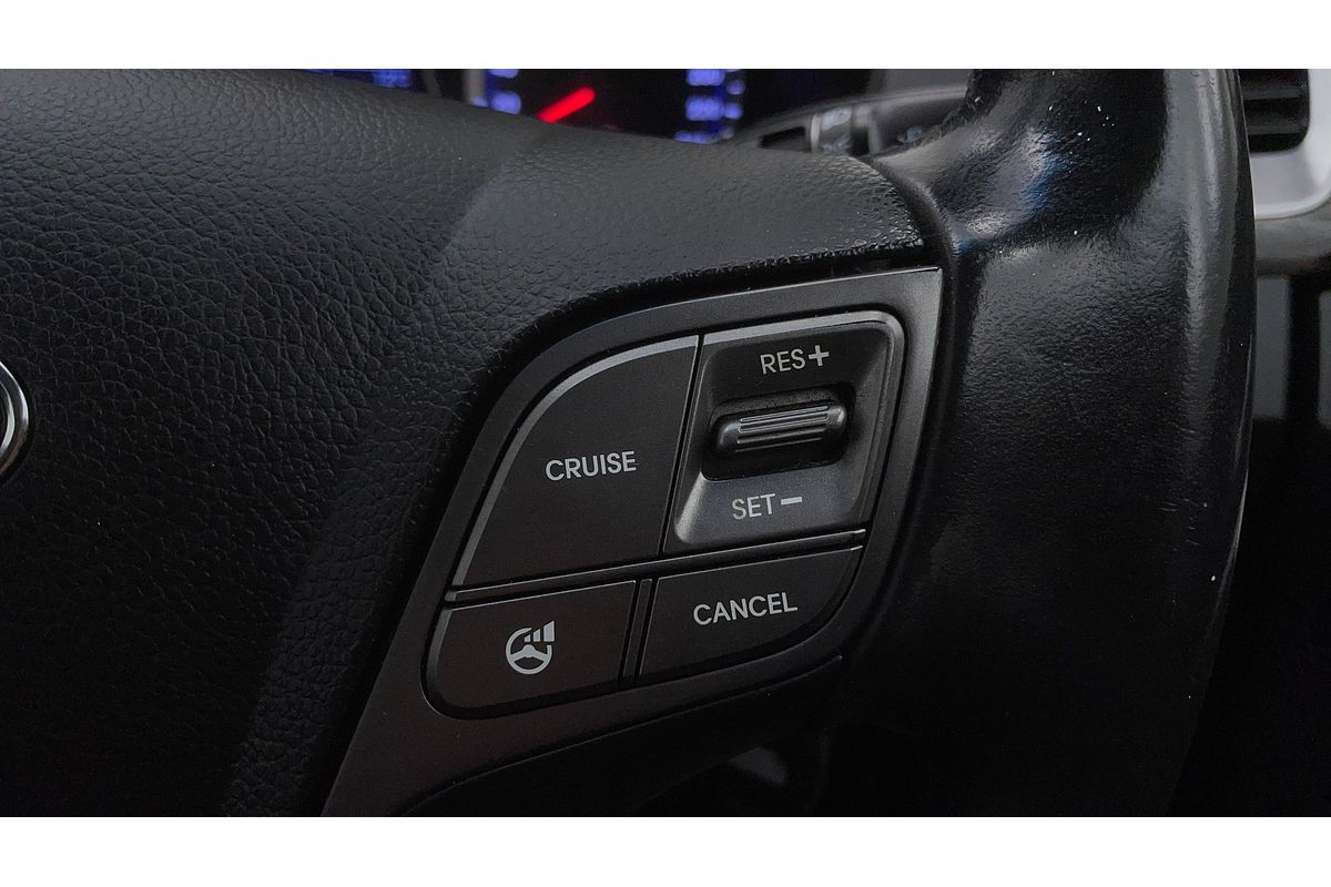 2015 Hyundai Santa Fe Active DM2