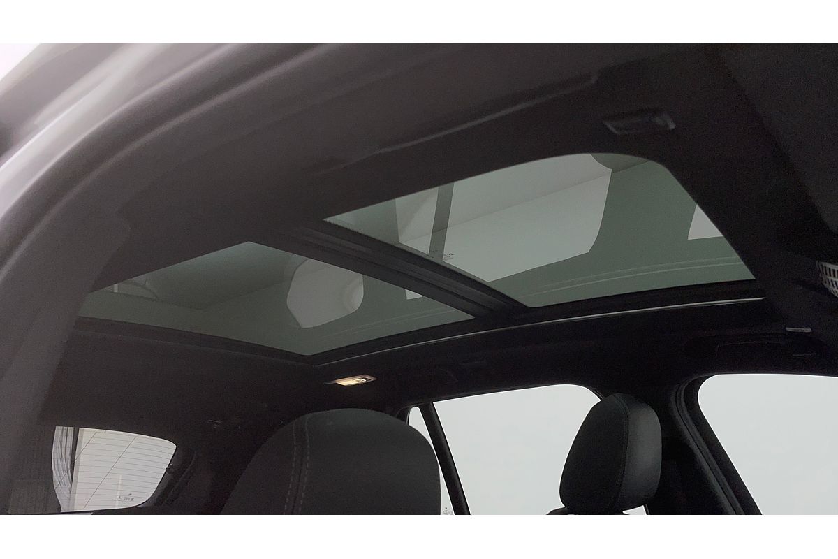 2019 BMW X1 xDrive25i F48