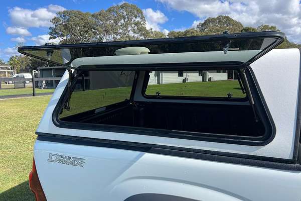 2011 Isuzu D-MAX SX 4X4